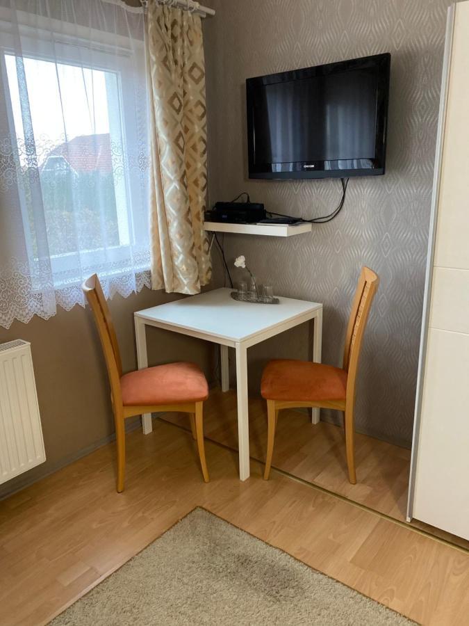 Kovacs Vendeghaz Hotel Bük Buitenkant foto